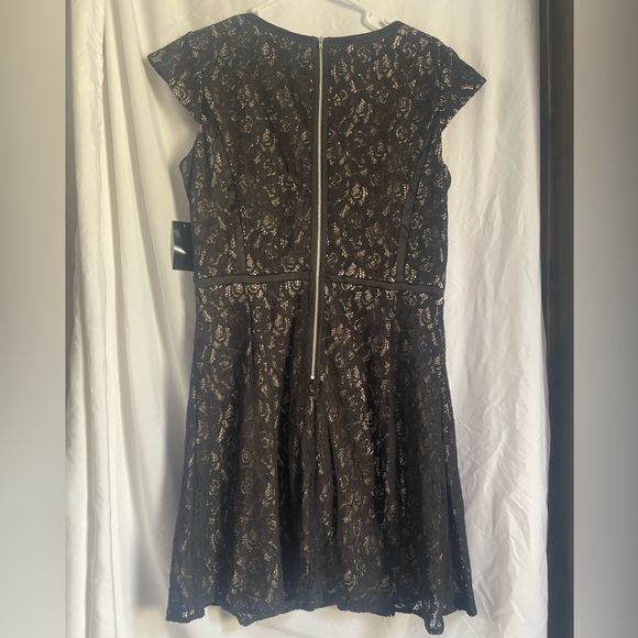R&K black lace dress NWT - Picture 2 of 4